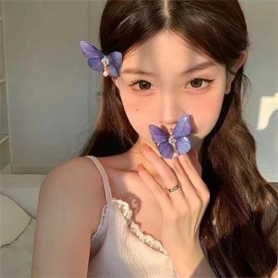悬崖下的妻子
